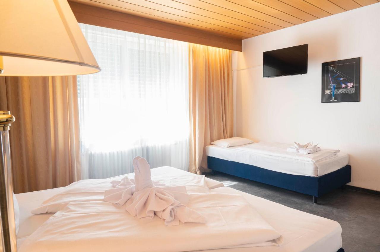 Hotel Astoria Stuttgart City Екстер'єр фото