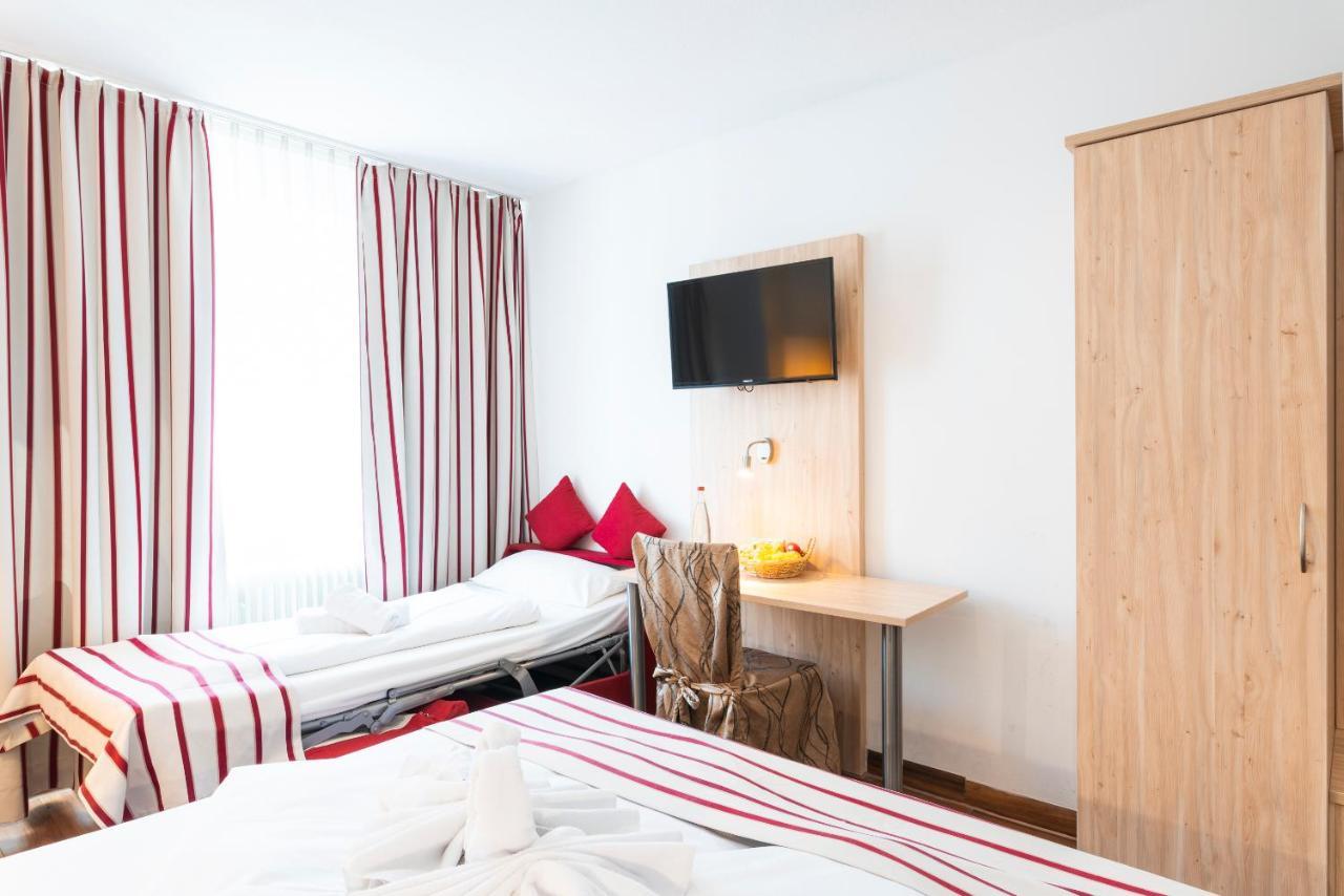Hotel Astoria Stuttgart City Екстер'єр фото