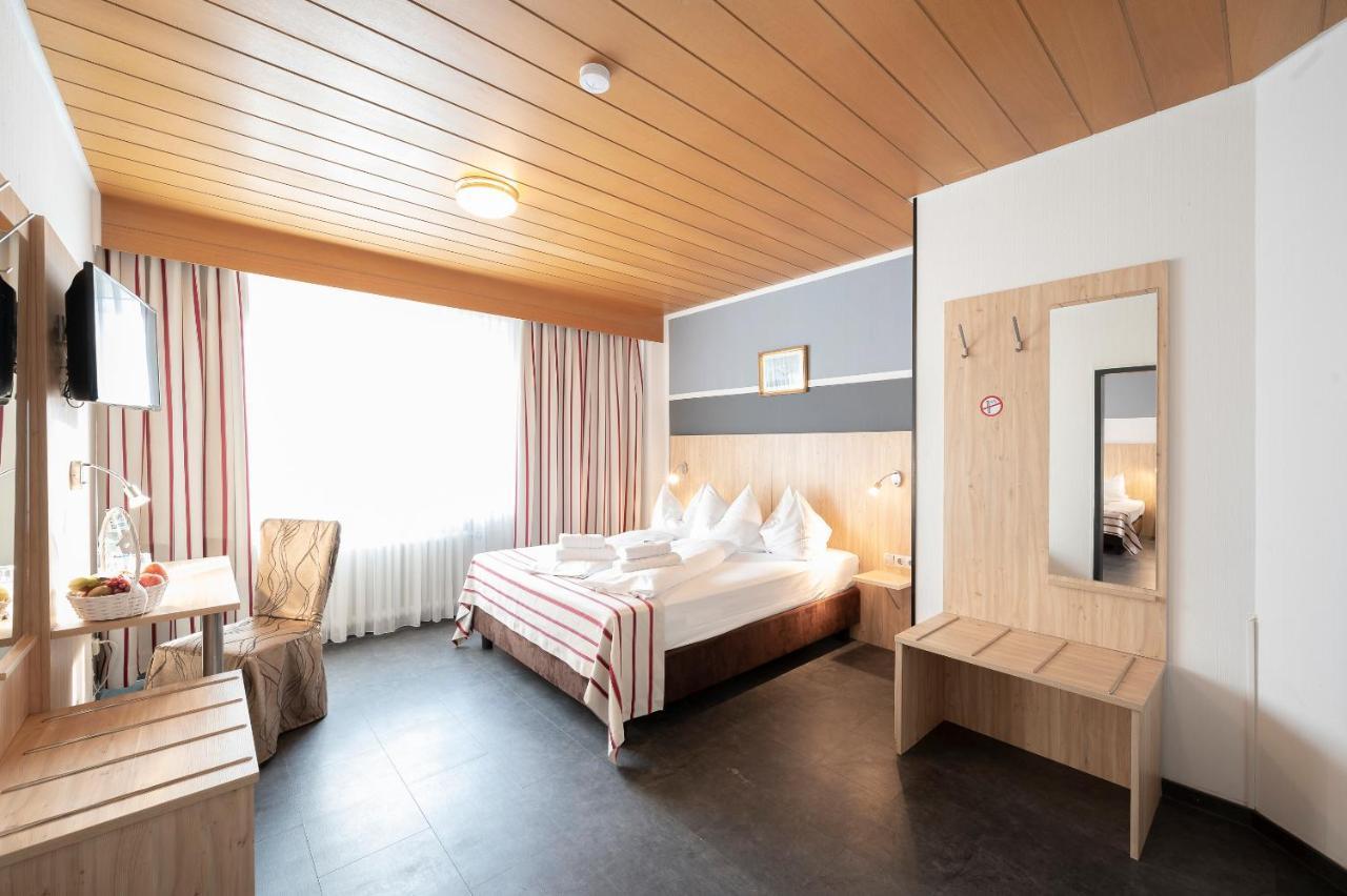 Hotel Astoria Stuttgart City Екстер'єр фото