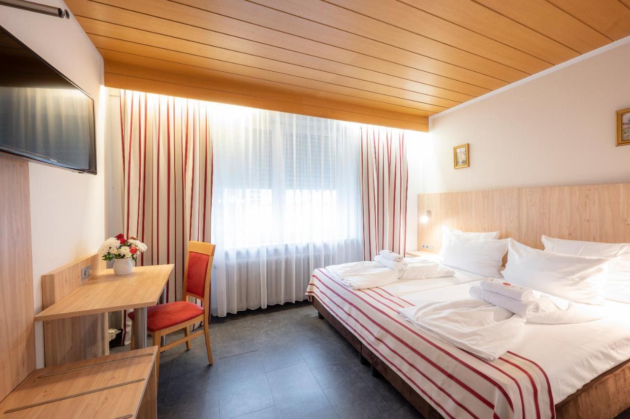 Hotel Astoria Stuttgart City Екстер'єр фото