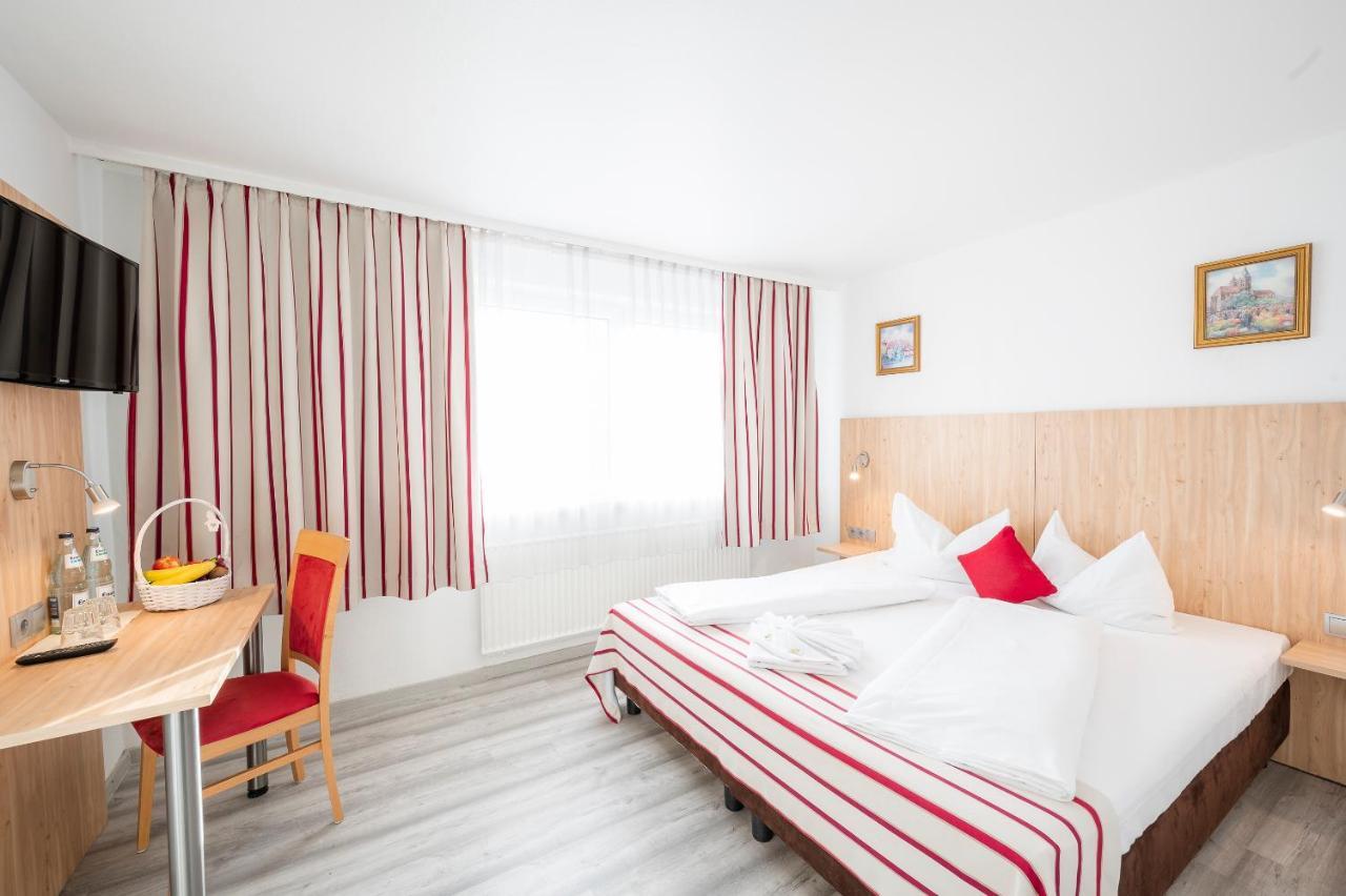Hotel Astoria Stuttgart City Екстер'єр фото