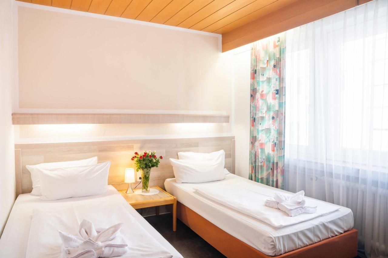 Hotel Astoria Stuttgart City Екстер'єр фото