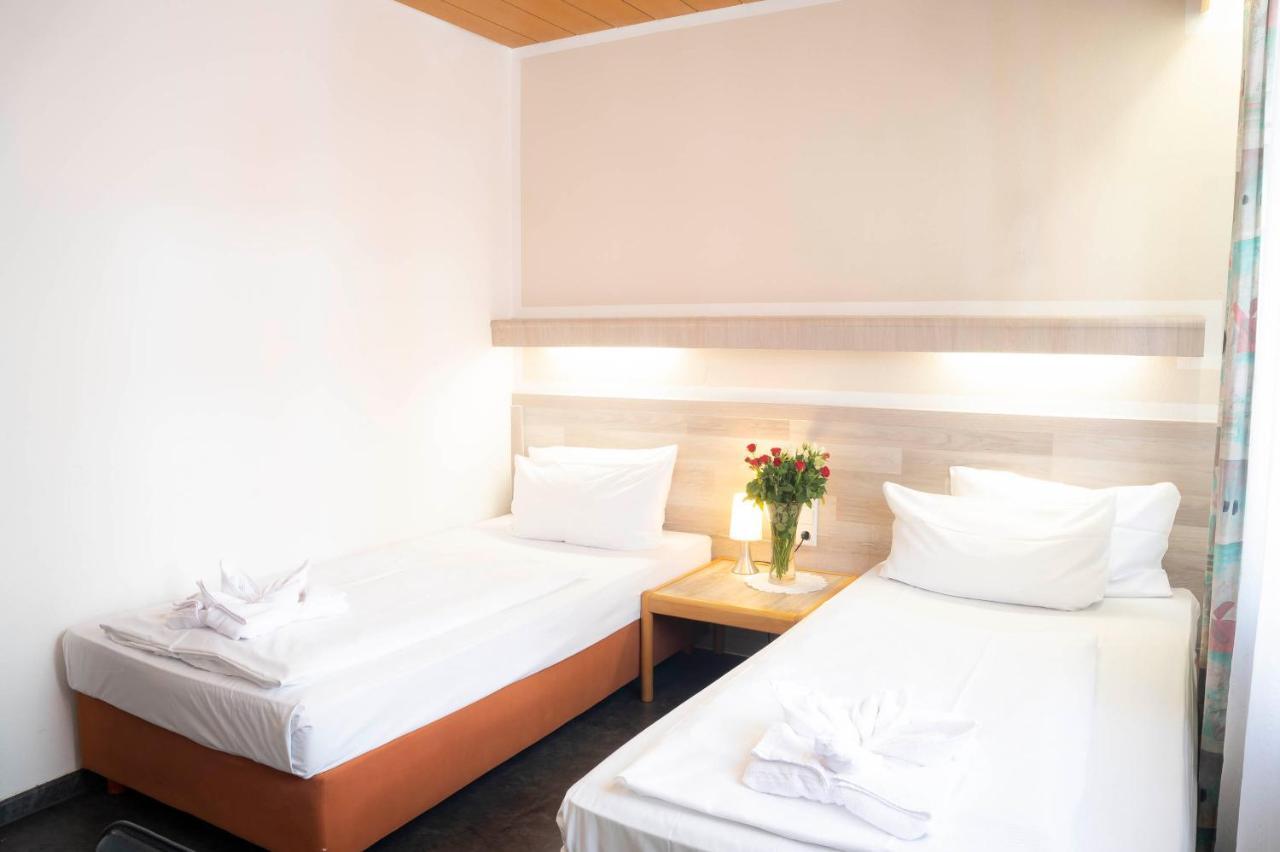 Hotel Astoria Stuttgart City Екстер'єр фото